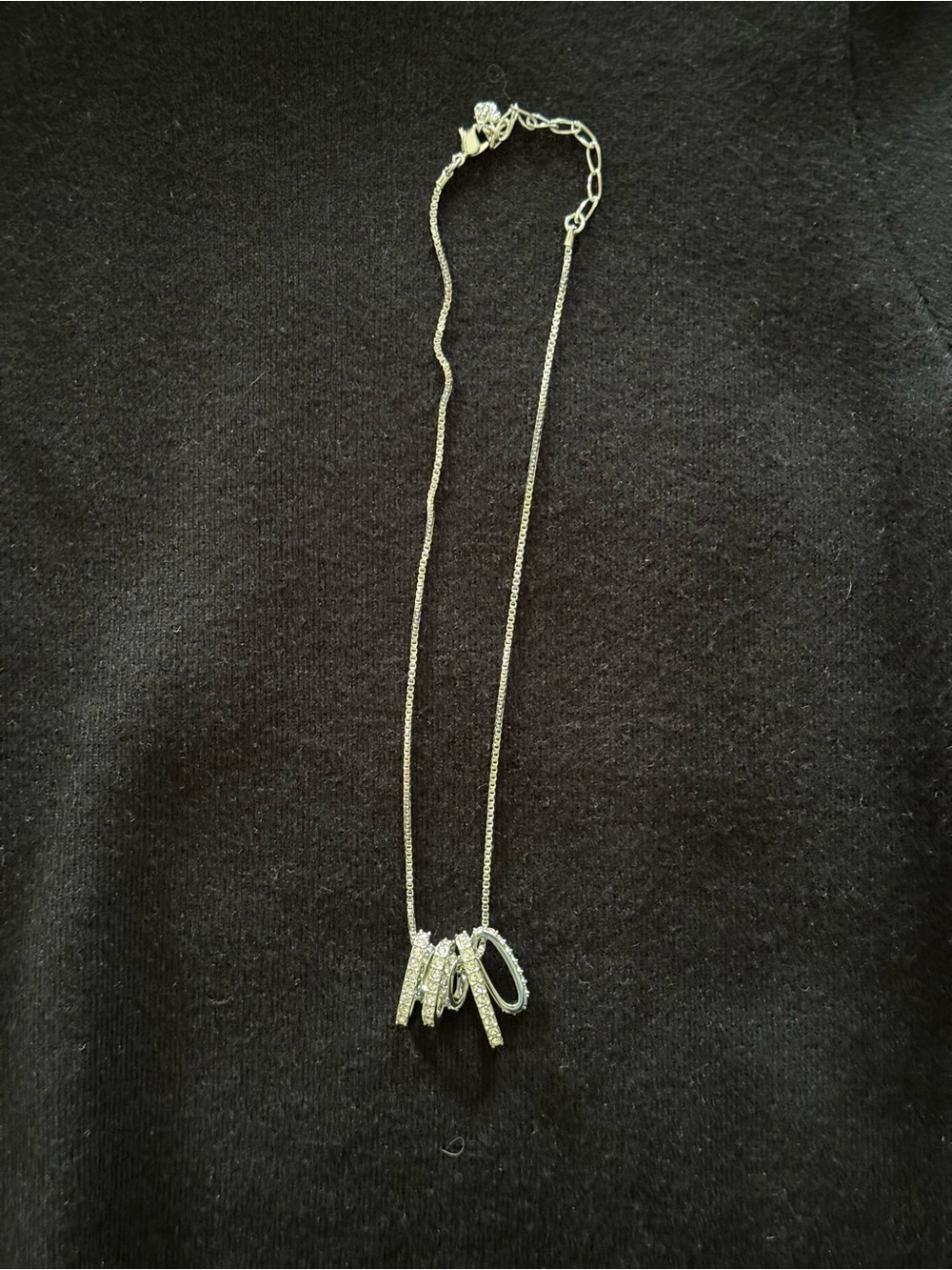 SWAROVSKI CRYSTAL PENDANT NECKLACE
